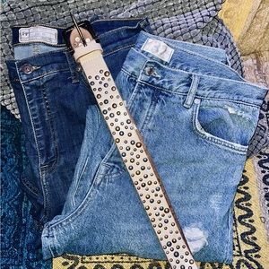 FREE PEOPLE BUNDLE!! 2 pairs sz 32 jeans + studded leather belt!